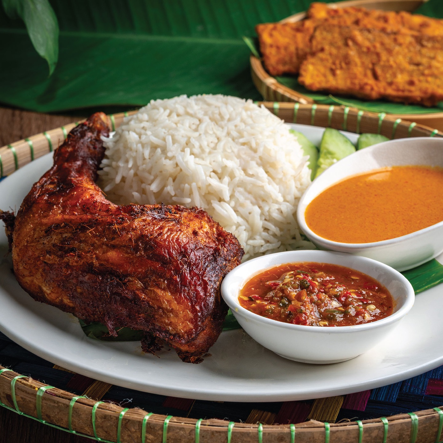 Nasi Kukus Ayam Berempah